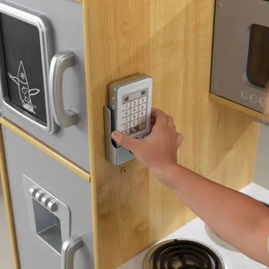 KidKraft Uptown Natural Kitchen {7}