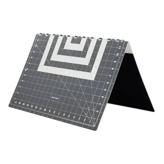 Fiskars&reg; Folding Cutting Mat, 18" x 24" {4}