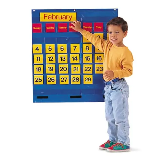 Learning Resources&reg; Bilingual Monthly Calendar Pocket Chart {3}
