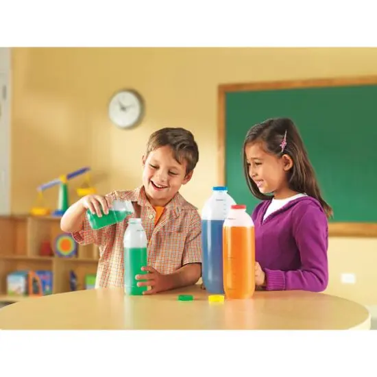 Learning Resources&reg; Liter Measurement Set, Set of 4 {5}