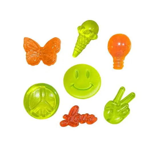 Thames & Kosmos Groovy Glowing Candy Lab {4}